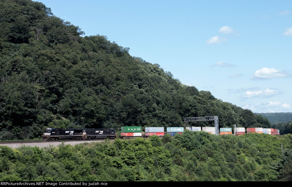 Horseshoe Curve